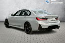 BMW 320 320d xDrive MPakiet Grzane Fotele Tempomat Dostęp Komfort Widescreen zdjęcie 3