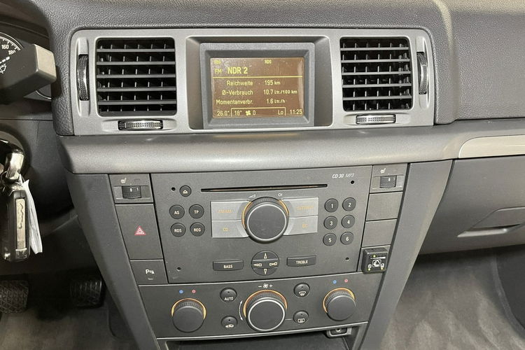 Opel Signum 1.8 140KM 80.000km Edition PLUS LPG Pół-Skóry Alu 17 PDC Z NIEMIEC zdjęcie 21