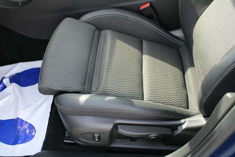 Opel Insignia 2.0 T Business Elegance S&S 200HP F-vat Gwarancja zdjęcie 16