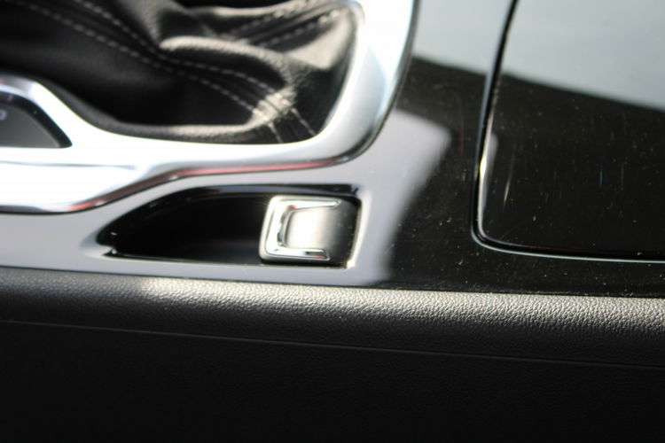 Opel Insignia 2.0 T Business Elegance S&S 200HP F-vat Gwarancja zdjęcie 25