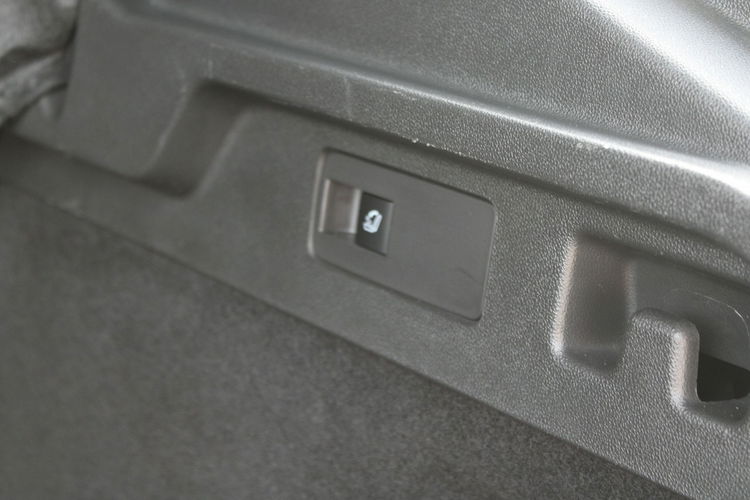 Opel Insignia 2.0 T Business Elegance S&S 200HP F-vat Gwarancja zdjęcie 38