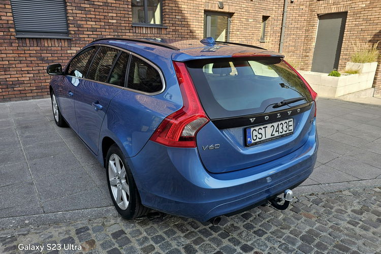 Volvo V60 2.0 Diesel148 Tys.Km Kremowe Skóry Momentum zdjęcie 14