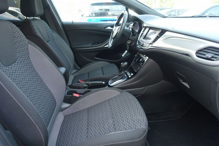 Opel Astra Automat / 1.5 Diesel 122 KM / Lampy Full Led zdjęcie 12