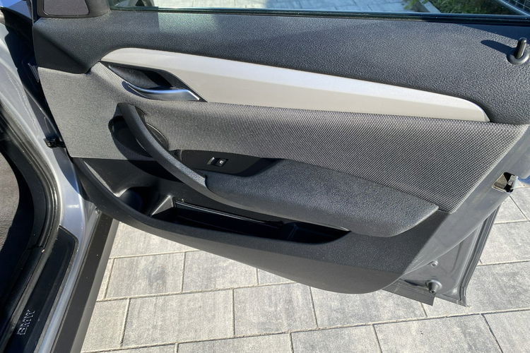 BMW X1 zadbane serwisowane zdjęcie 23