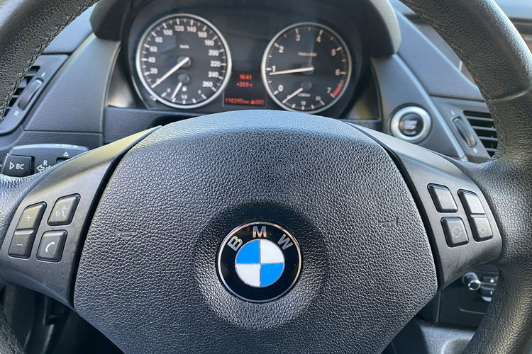 BMW X1 zadbane serwisowane zdjęcie 27