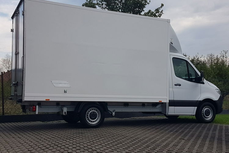 Mercedes Sprinter KONTENER 8EP 4.12x2.15x2.30 KLIMA 314 CDI MANUAL DMC 3500 KG zdjęcie 25