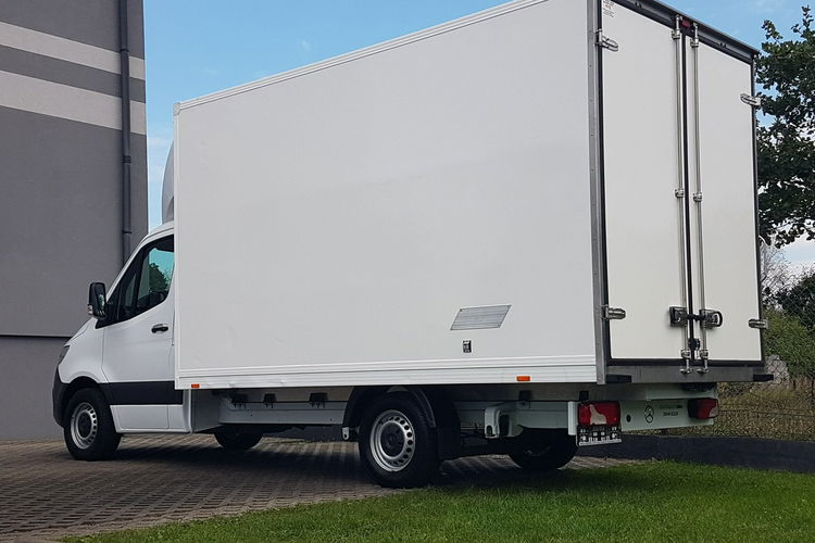 Mercedes Sprinter KONTENER 8EP 4.12x2.15x2.30 KLIMA 314 CDI MANUAL DMC 3500 KG zdjęcie 28