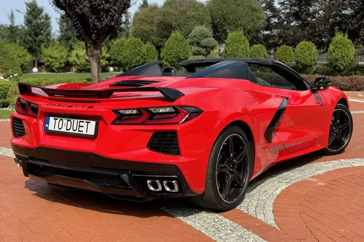 Chevrolet corvette zdjęcie 16