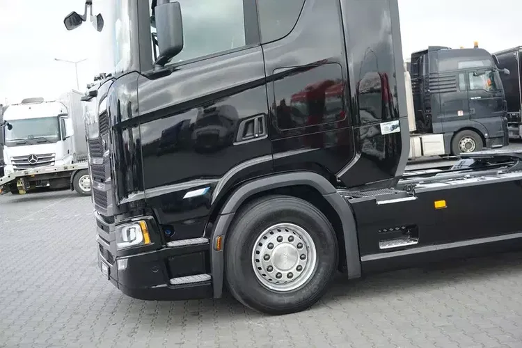 Scania S 560 / SUPER / ACC / E 6 / RETARDER / BAKI 1230 L zdjęcie 17
