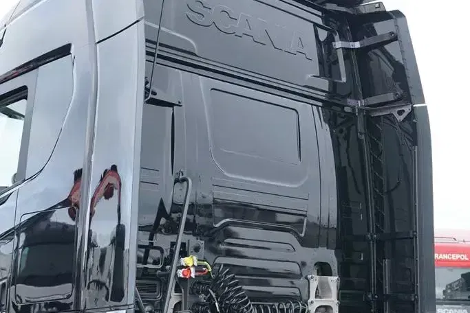 Scania S 560 / SUPER / ACC / E 6 / RETARDER / BAKI 1230 L zdjęcie 39