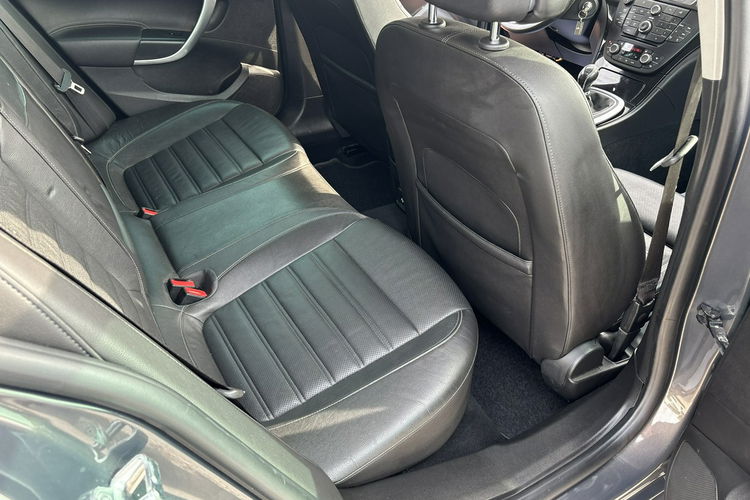 Opel Insignia 4x4, Skóra, Navi, Climatronic zdjęcie 24
