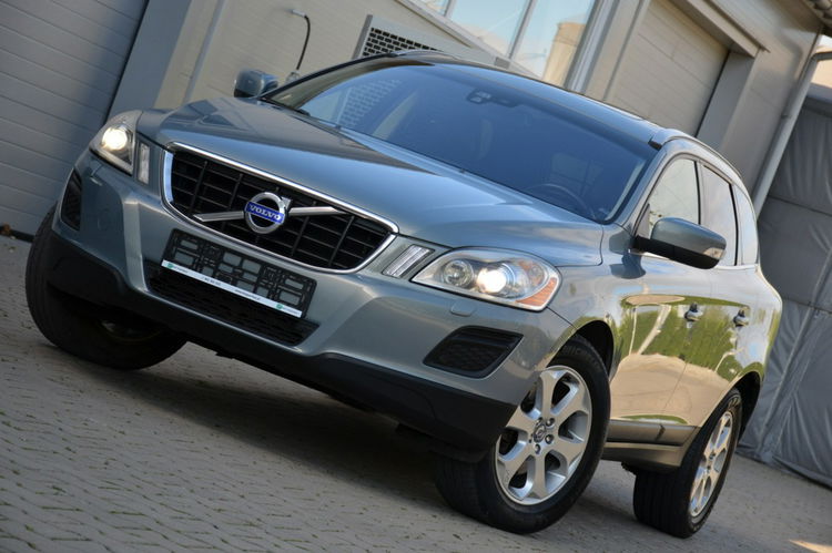 Volvo XC 60 Opłacone 2.0D3 163KM Serwis Panorama Bi-xenon Skóra Navi Kamera zdjęcie 30