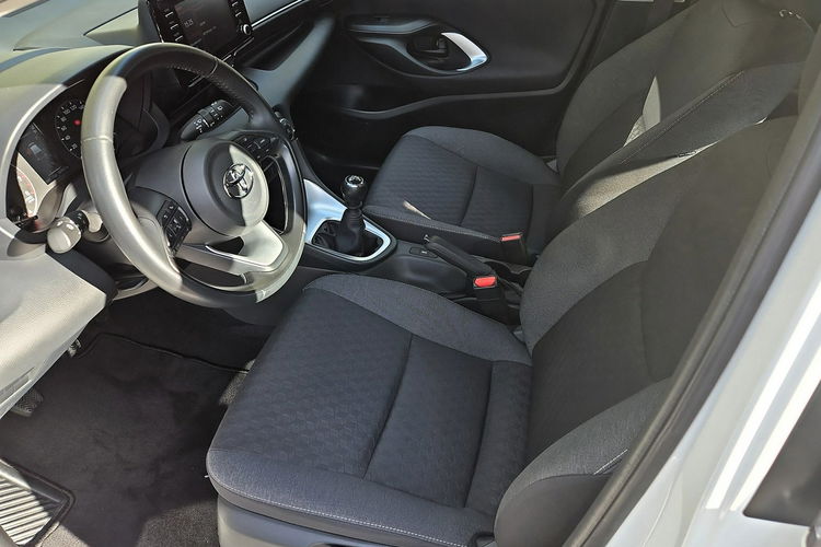 Toyota Yaris 1, 5 VVTi 125KM COMFORT, salon Polska, gwarancja, FV 23% zdjęcie 10