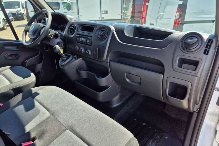 Renault Master 109999zł NETTO Kontener 8 ePAL 2.3 dCI/131KM zdjęcie 26