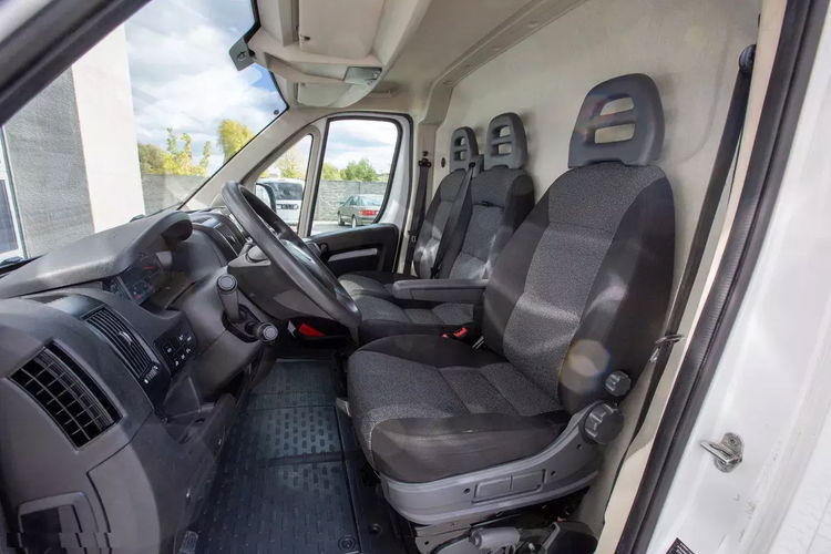 Fiat Ducato L3H2 140KM 2.3 MultiJet PROFESSIONAL zdjęcie 8