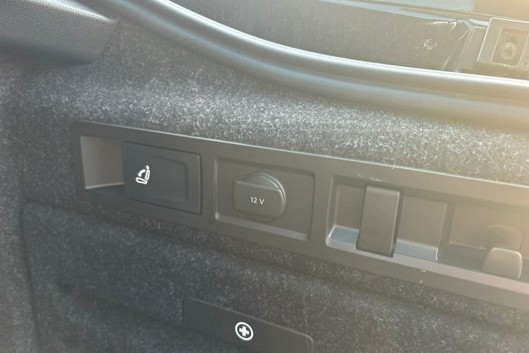 Skoda Superb 4X4,  Panorama,  Gwarancja zdjęcie 11