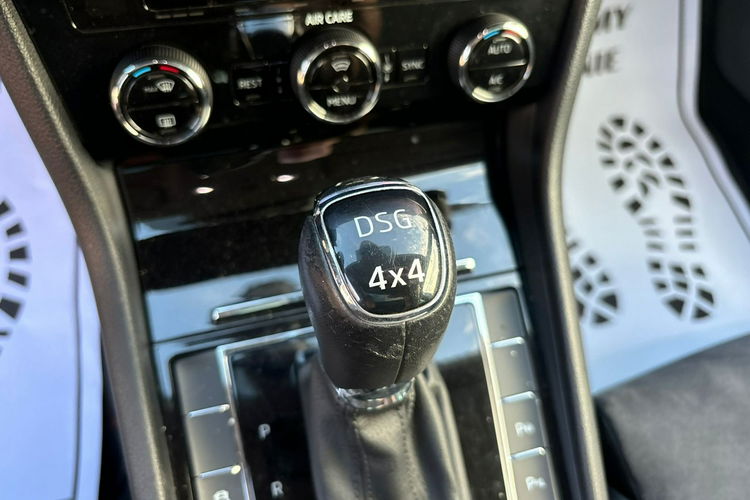 Skoda Superb 4X4,  Panorama,  Gwarancja zdjęcie 22