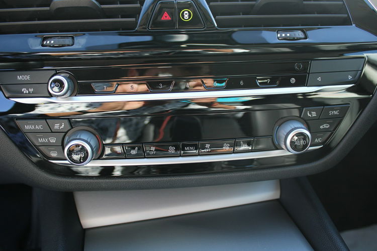 BMW 520 F-vat Salon Polska Gwarancja Head-Up Skóra zdjęcie 18