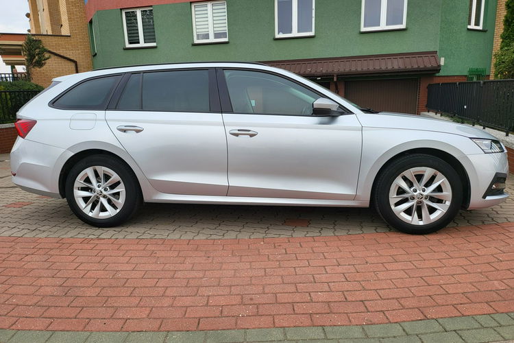 Skoda Octavia 2021Tylko Salon Polska 1Właściciel Bezwypadkowe zdjęcie 17