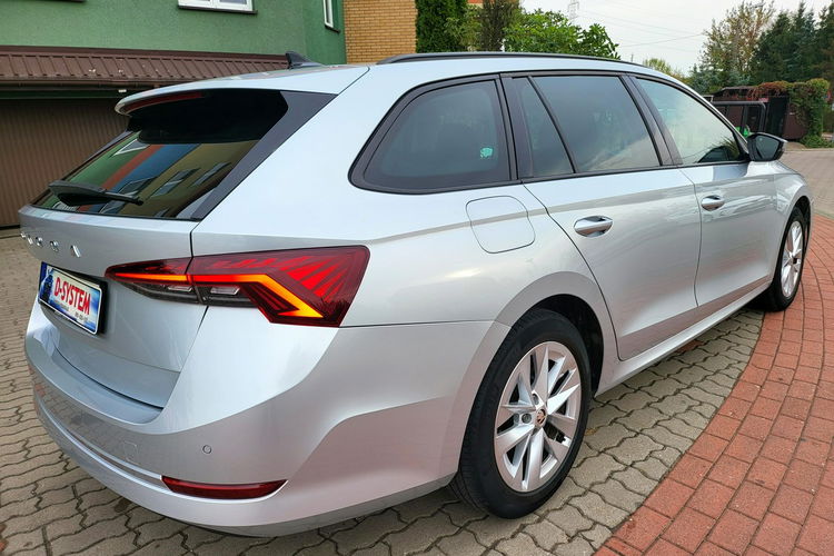 Skoda Octavia 2021Tylko Salon Polska 1Właściciel Bezwypadkowe zdjęcie 3