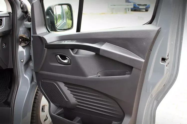 Renault trafic zdjęcie 26