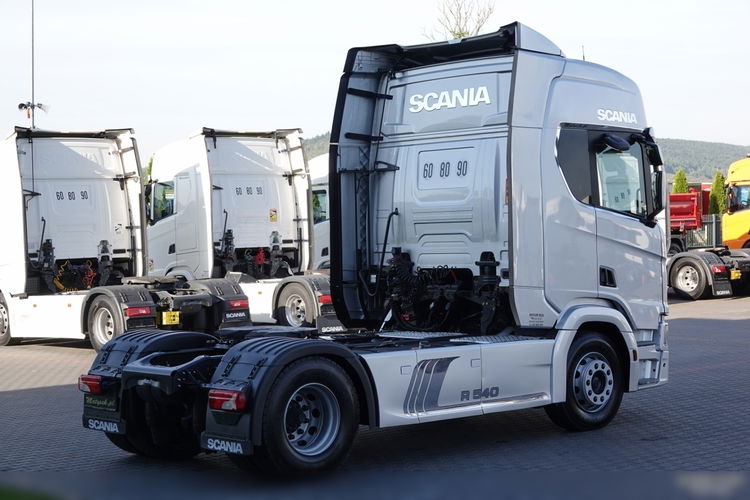 Scania R 540 / RETARDER / 12. 2020 ROK / CAŁA NA PODUSZKACH / OPONY 100% / PO KONTRAKCIE SERWISOWYM zdjęcie 9