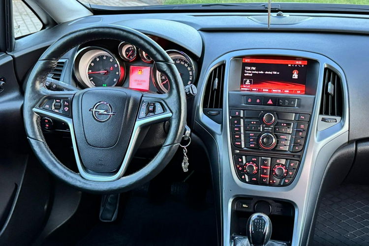 Opel Astra Benzyna LIFT Xenon zdjęcie 20