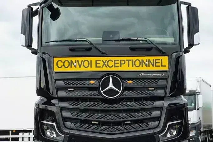 Mercedes ACTROS / 4463 / V 8 / MP 5 / 8 X 4 / RETARDER zdjęcie 15