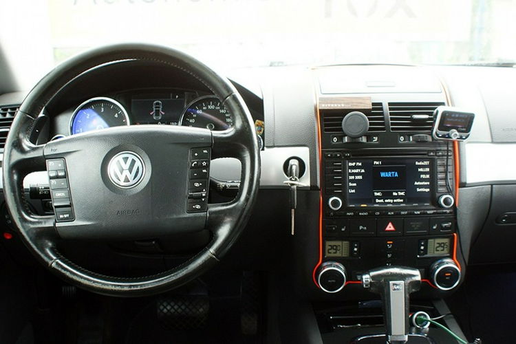 Volkswagen Touareg zdjęcie 17