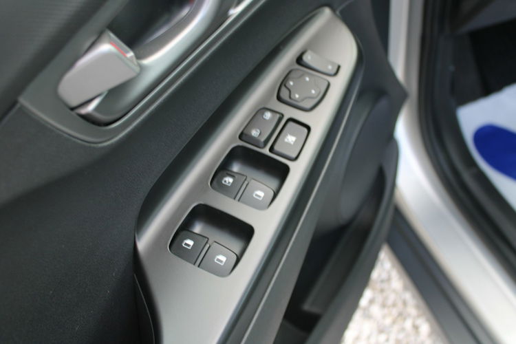 Hyundai Kona STYLE F-vat Salon Polska 64kWh zdjęcie 13