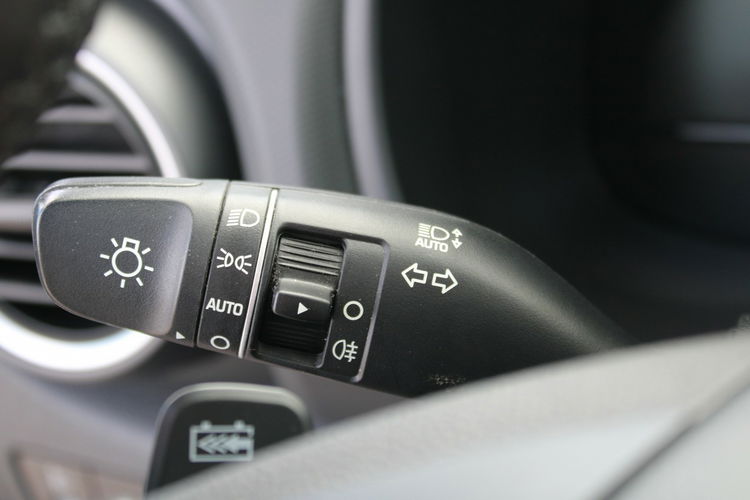Hyundai Kona STYLE F-vat Salon Polska 64kWh zdjęcie 15