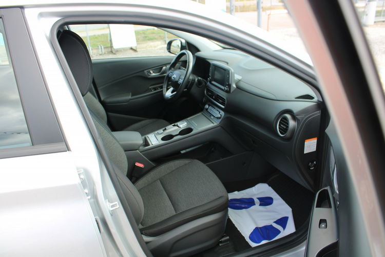 Hyundai Kona STYLE F-vat Salon Polska 64kWh zdjęcie 28
