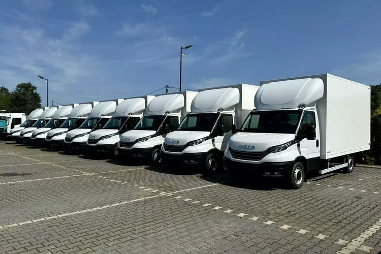 Iveco Daily 35S18 zdjęcie 1