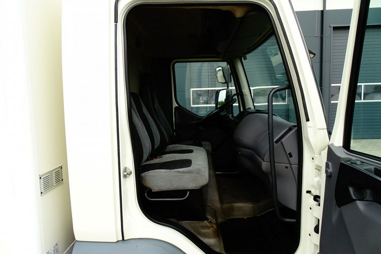 DAF LF 45.180 Wywrotka , Sprowadzony , Książka Serwisowa Wywrot do tyłu , Blokada Mostu ,  , 3 Osobowa kabina zdjęcie 18