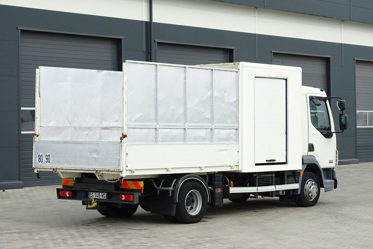 DAF LF 45.180 Wywrotka , Sprowadzony , Książka Serwisowa Wywrot do tyłu , Blokada Mostu ,  , 3 Osobowa kabina zdjęcie 4