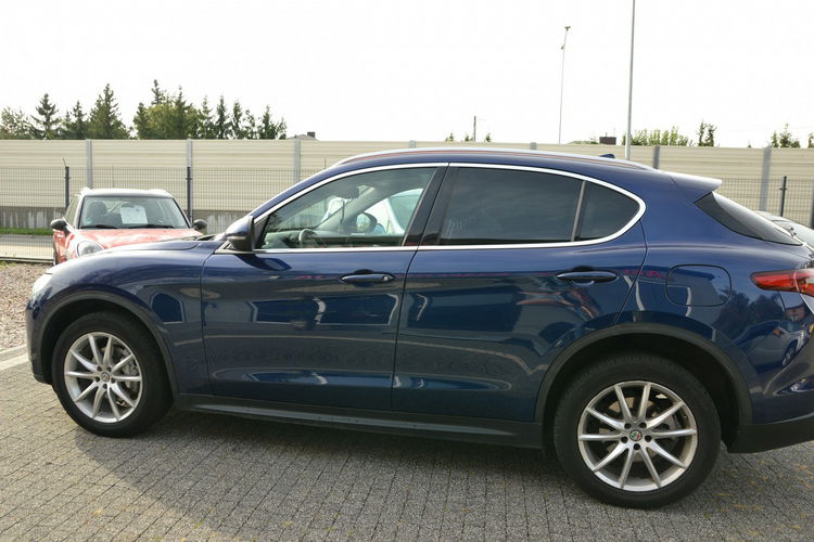 Alfa Romeo Stelvio full opcja super stan zdjęcie 17