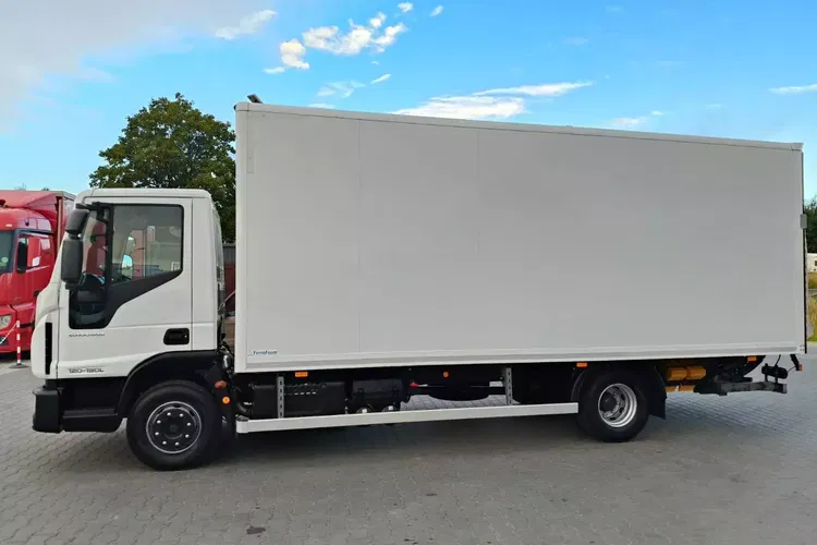 Iveco EURO CARGO 120-190L / KONTENER 6.30 + WINDA / EURO 6 / NISKI PRZEBIEG / zdjęcie 3