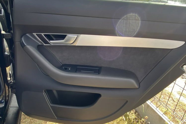 Audi A6 Zadbane rodzinne - bezwypadkowe z oryginalnym przebiegiem. zdjęcie 18