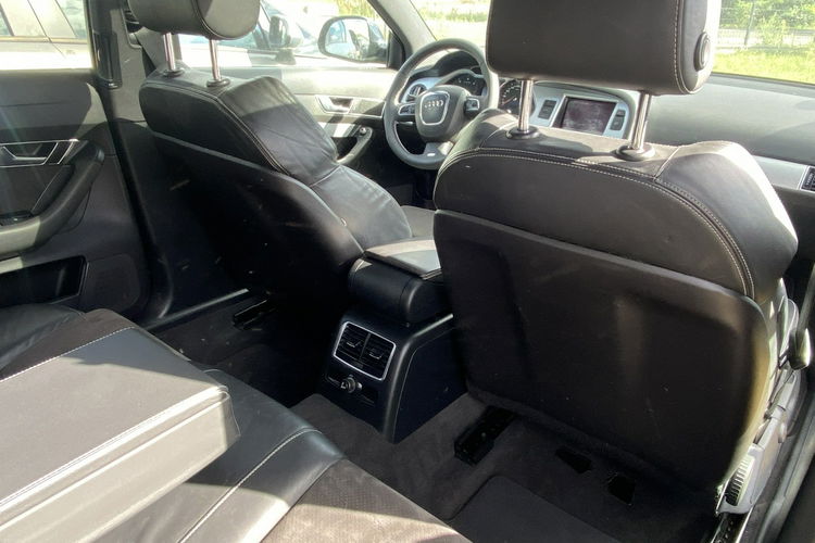 Audi A6 Zadbane rodzinne - bezwypadkowe z oryginalnym przebiegiem. zdjęcie 20