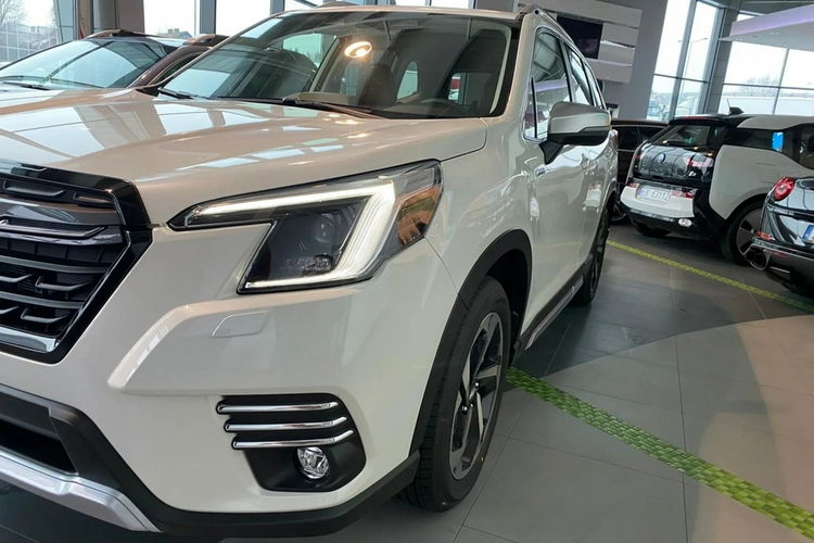 Forester Subaru Forester 2.0i-L Platinum (EyeSight) Lineartronic zdjęcie 8