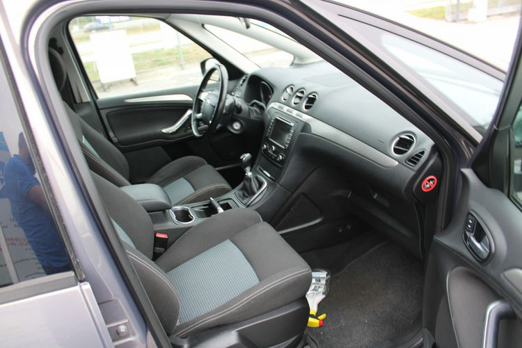 Ford S-Max 1.6 T Nawigacja tempomat 7 osobowy F-Marża zdjęcie 30