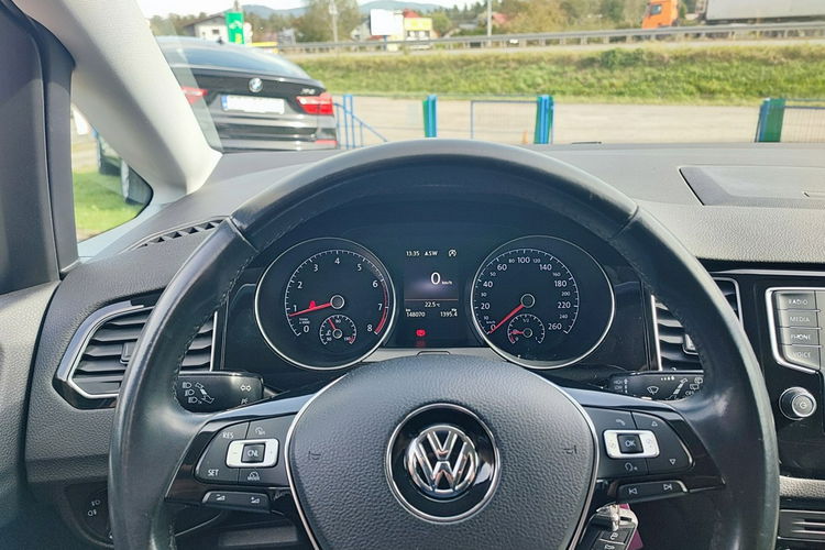 Volkswagen Golf Sportsvan Highline + BMT 1.4 Ltr. - 92 kW 16V TSI zdjęcie 12