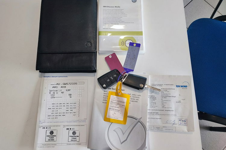 Volkswagen Golf Sportsvan Highline + BMT 1.4 Ltr. - 92 kW 16V TSI zdjęcie 26