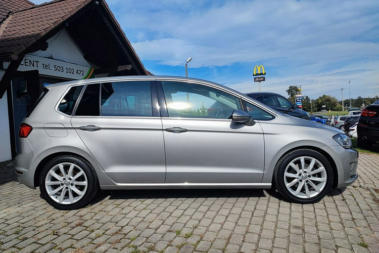 Volkswagen Golf Sportsvan Highline + BMT 1.4 Ltr. - 92 kW 16V TSI zdjęcie 4