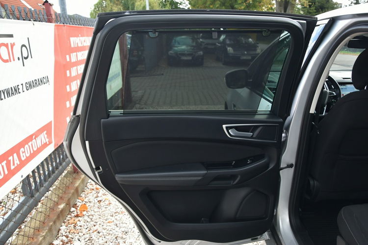Ford S-Max 2.0TDCi 150KM Automat 2016r. LED 2xPDC Panorama NAVi POLECAM zdjęcie 12