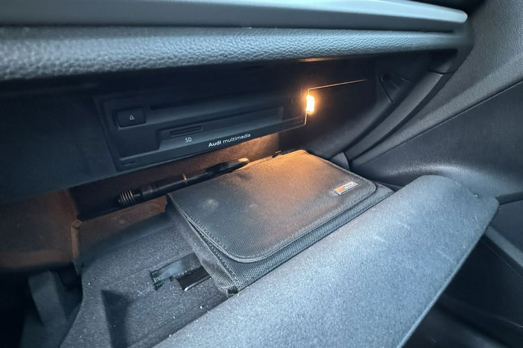 Audi A3 2.0tfsi 190KM automat ledy skóry kamera radar bezwypadkowy zamiana gwa zdjęcie 28
