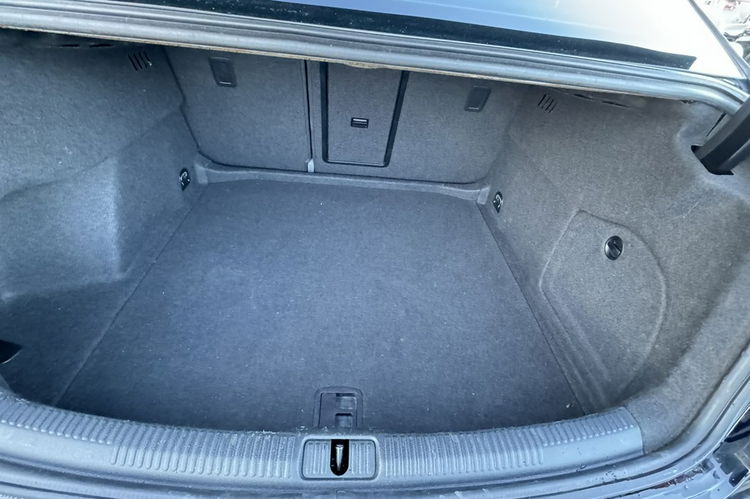 Audi A3 2.0tfsi 190KM automat ledy skóry kamera radar bezwypadkowy zamiana gwa zdjęcie 33