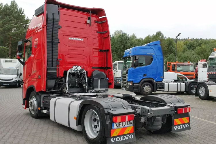 Volvo FH4 500 E6 XL Low Deck Mega 784000km 2016r/2017r Duże Zbiorniki zdjęcie 8