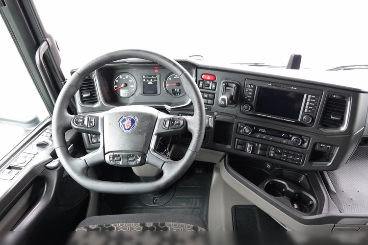 Scania R 450 / RETARDER / HYDRAULIKA do wywrotu + dwuobwodowa / CAŁA NA PODUSZKACH / 2018 ROK / SPROWADZONA / PO ZŁOTYM KONTRAKCIE SERWISOWYM zdjęcie 30