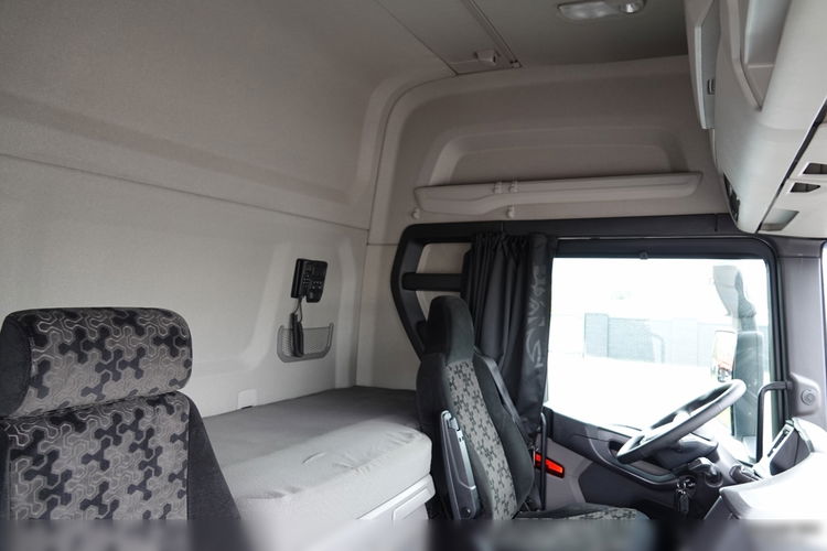 Scania R 450 / RETARDER / HYDRAULIKA do wywrotu + dwuobwodowa / CAŁA NA PODUSZKACH / 2018 ROK / SPROWADZONA / PO ZŁOTYM KONTRAKCIE SERWISOWYM zdjęcie 36